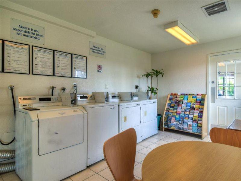 Motel 6-Escondido, Ca 외부 사진